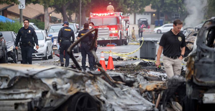 Pilot, all 5 passengers killed in San Diego plane crash