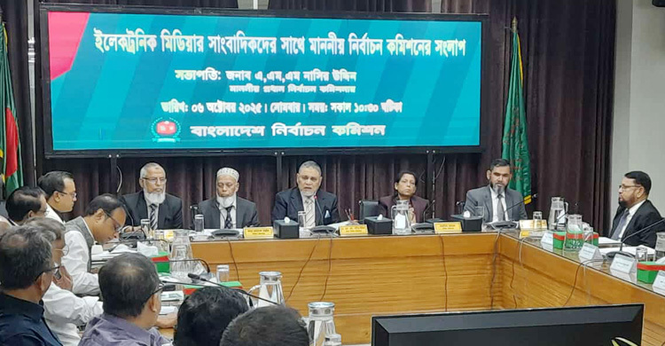 প্রবাসীদের জন্য ১০ লাখ ব্যালট ছাপাবে ইসি