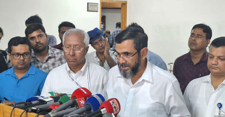 নির্বাচনে অংশ নিতে পারবে না আওয়ামী লীগ, স্পষ্ট করলো ইসি