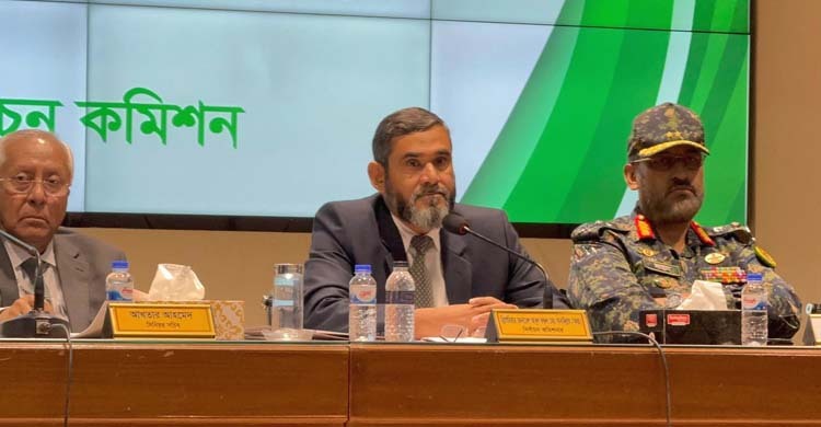 অতি দ্রুত যৌথ অভিযান শুরু হবে, মেসেজ ক্লিয়ার: ইসি সানাউল্লাহ