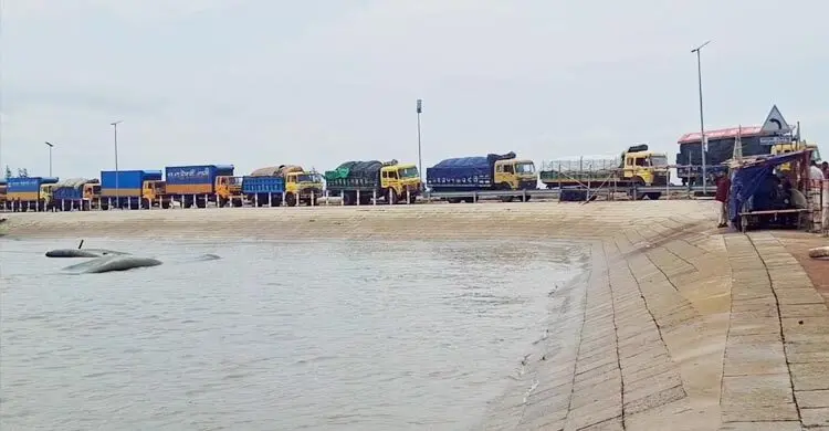 চট্টগ্রাম-সন্দ্বীপ নৌরুটে ৭ দিন ধরে স্পিডবোট চলাচল বন্ধ