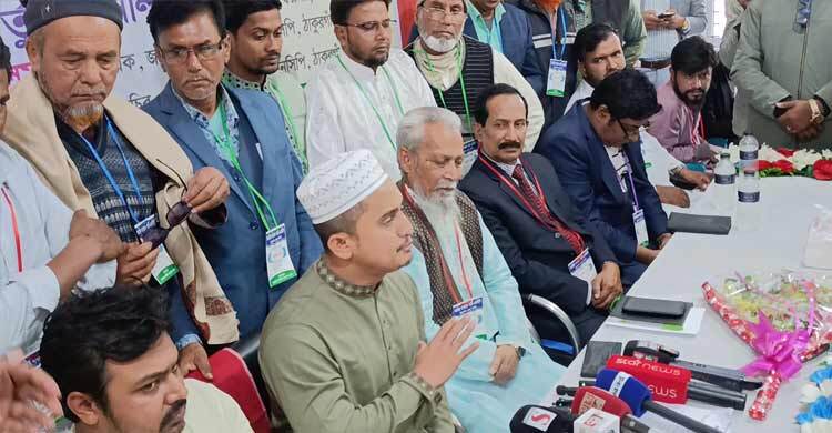 নির্বাচন এগিয়ে নেওয়া বা পিছিয়ে দেওয়ার প্রয়োজনীয়তা দেখি না