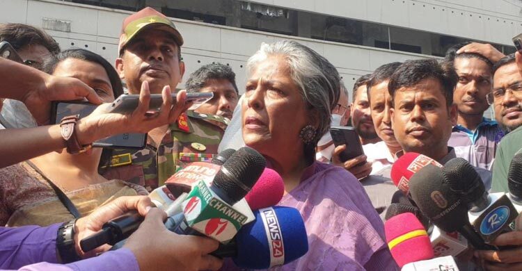 মাগুরায় ধর্ষণের শিকার শিশুটির জন্য দোয়া করবেন যেন বেঁচে যায়