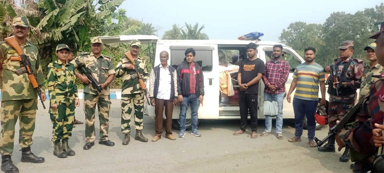 বিজিবি-বিএসএফের মহানুভবতায় জিরো পয়েন্টে মা-মেয়ের শেষ বিদায়