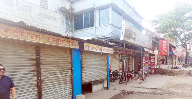 পৌরশহর থেকে সরানো হলো দূর পাল্লার বাস, বিপাকে যাত্রী