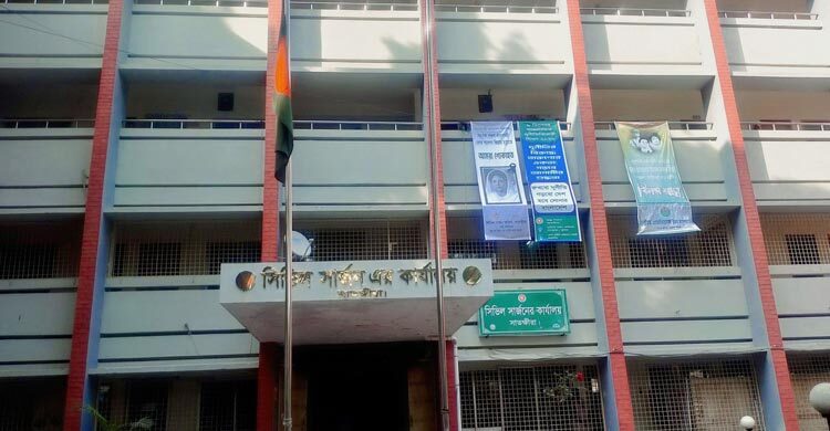 হাসপাতালে মিলছে না জলাতঙ্ক ভ্যাকসিন, ফার্মেসিতে দ্বিগুণ দাম