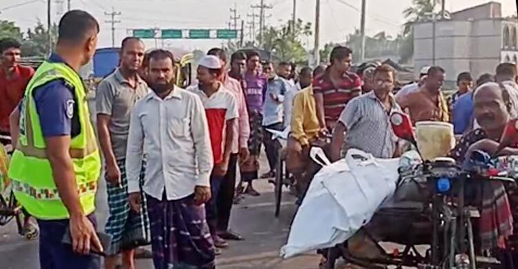 3 killed as truck runs over motorcycle in Satkhira