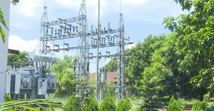 লোডশেডিংয়ে বিপর্যস্ত সাতক্ষীরার জনজীবন