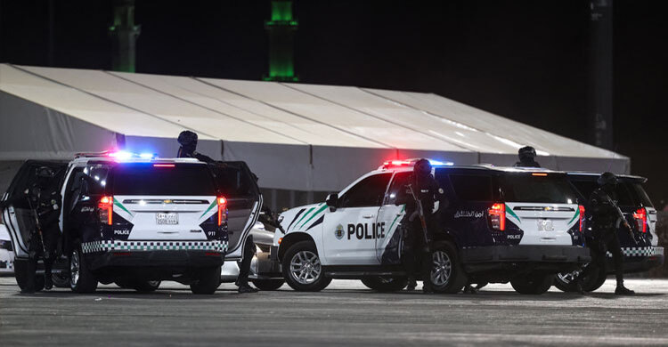 বিভিন্ন দেশের ১৫ হাজার নাগরিককে ফেরত পাঠালো সৌদি