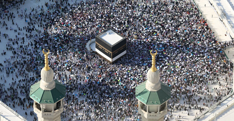 মারা গেলেন ৪০ বার হজ করা ব্যক্তি