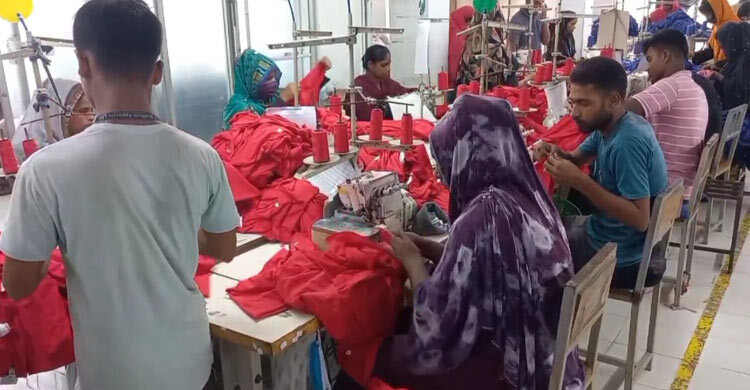 52 Ashulia factories remain closed amid protests, traffic resumes