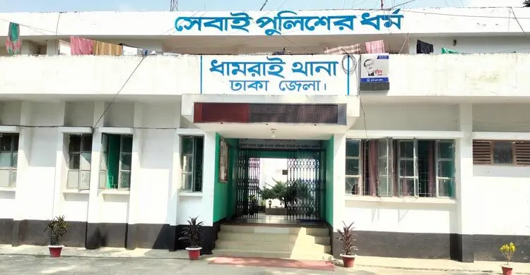 ধামরাইয়ে ড্রাম ট্রাকের চাপায় প্রাণ গেলো দুই স্কুলছাত্রের