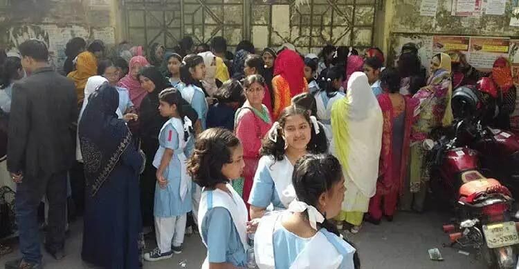 স্কুলে ভর্তিতে লটারি নাকি পরীক্ষা, সিদ্ধান্ত আজ
