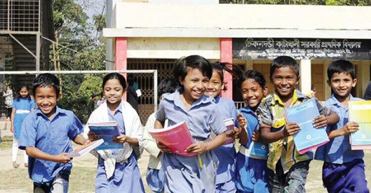 শিক্ষাপ্রতিষ্ঠানে ৩৮ দিনের ছুটি শুরু