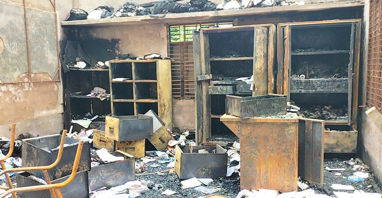 &lsquo;আমার প্রাণপ্রিয় বিদ্যালয়কে আগের মতো দেখতে চাই&rsquo;