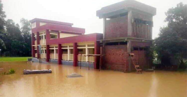 বিশ্বব্যাংকের অর্থায়নে ১০৫৭ কোটি টাকায় হবে ১১২ বন্যা আশ্রয়কে