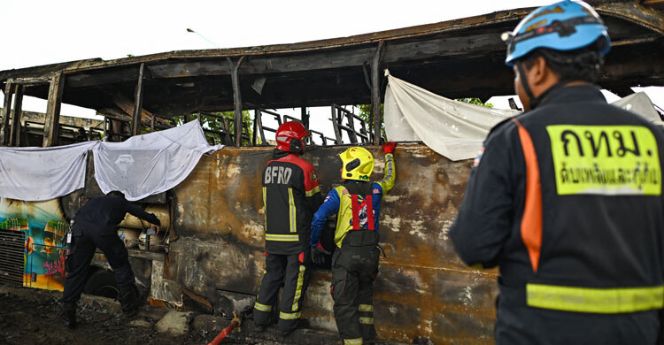 25 killed in Thailand school bus fire