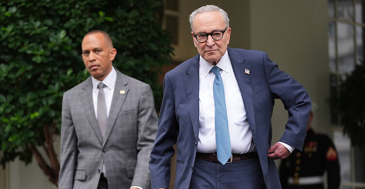 US faces first govt shutdown in nearly seven years