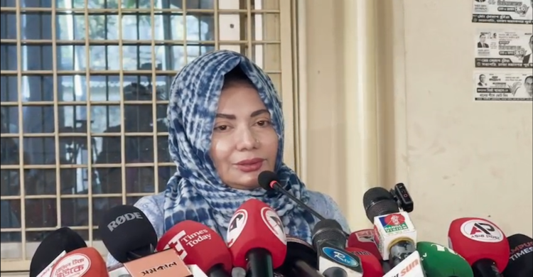 নির্বাচনের দিন ভোটকেন্দ্রে যাওয়ার কারন জানালেন আফরোজা আব্বাস