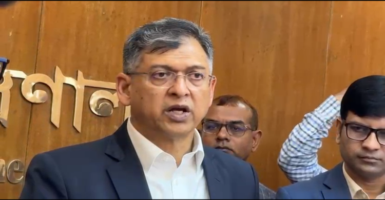 দেশের আইনশৃঙ্খলা পরিস্থিতি আগের চেয়ে অনেক ভালো: স্বরাষ্ট্রমন্ত্রী