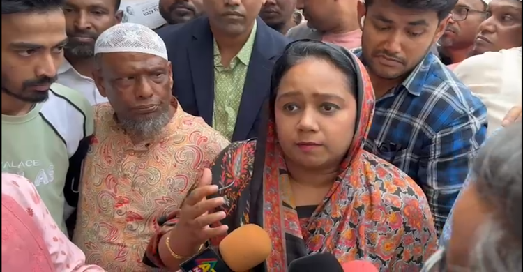 গণভোটে "হ্যাঁ" এর পক্ষে ভোট চাইলেন সানজিদা তুলি