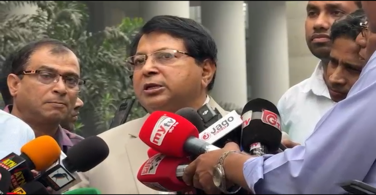 'গণপরিবহনকে সুশৃঙ্খল করতে আগ্রহ প্রকাশ করেছেন প্রধানমন্ত্রী'