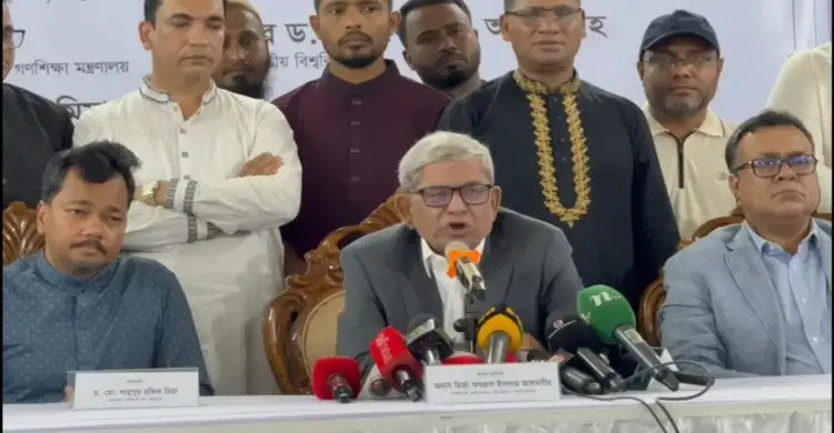 বাংলাদেশ অস্তিরতার মধ্যে দিয়ে এগিয়ে চলছে: মির্জা ফখরুল