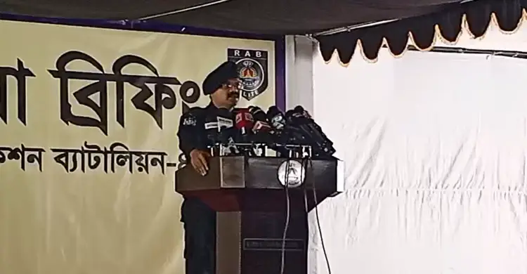 প্রতারণা ও ভুয়া এজেন্সিতে মানবপাচার, মূলহোতাসহ গ্রেফতার ৪