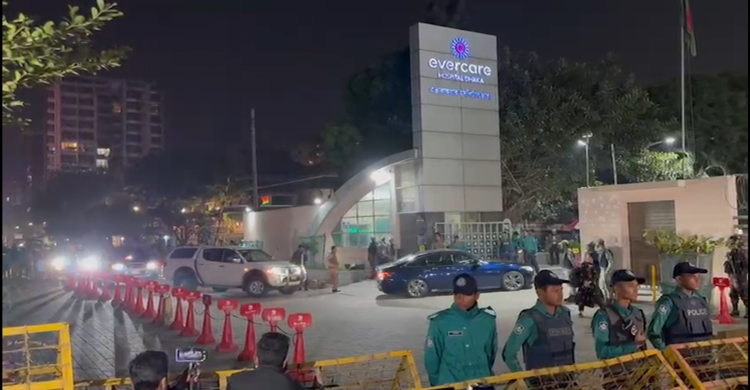 ধানমন্ডি থেকে এভারকেয়ারে জুবাইদা রহমান