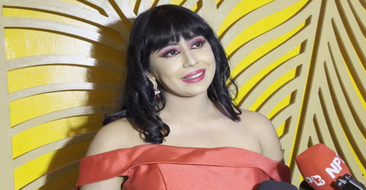 পৃথিবী একটা খেলার মাঠ, এখানে সবাই খেলোয়াড়