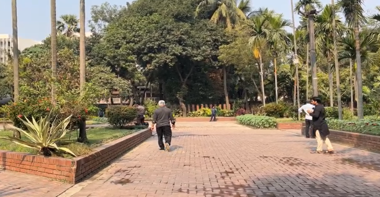 কবি নজরুলের সমাধির পাশে খোঁড়া হচ্ছে ওসমান হাদির কবর