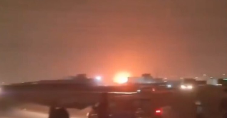 সৌদি-কাতার-আমিরাতের জ্বালানি স্থাপনায় ইরানের হামলা