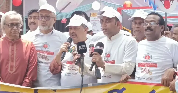 উৎসবের আমেজ প্রমাণ করে দেশে এখন মুক্ত পরিস্থিতি বিরাজমান