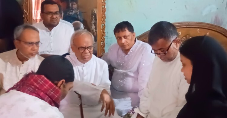 ঈদের দিনে রামিসার পরিবারকে সমবেদনা জানাতে গেলেন রিজভী