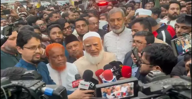 এই জাতি কোনো গুলিকে পরোয়া করবে না: জামায়াত আমির