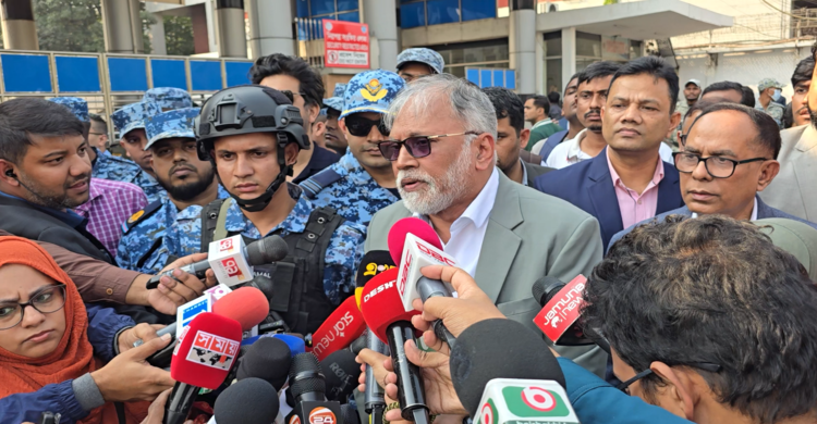 উন্নত চিকিৎসার জন্য হাদিকে নেয়া হচ্ছে সিঙ্গাপুরে: অধ্যাপক ডা. সায়েদুর রহমান