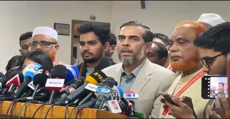 মোবাইল নিয়ে প্রবেশ নিষেধাজ্ঞা প্রত্যাহার করেছে নির্বাচন কমিশন: এহসানুল মাহবুব জুবায়ের