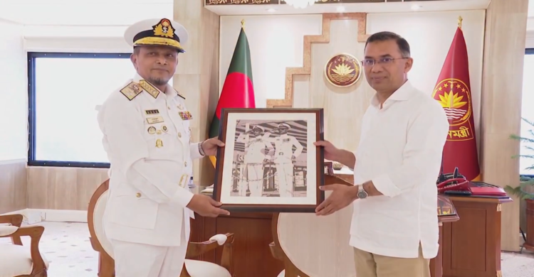 প্রধানমন্ত্রী তারেক রহমানের সঙ্গে বিমান বাহিনী প্রধানের সৌজন্য সাক্ষাৎ