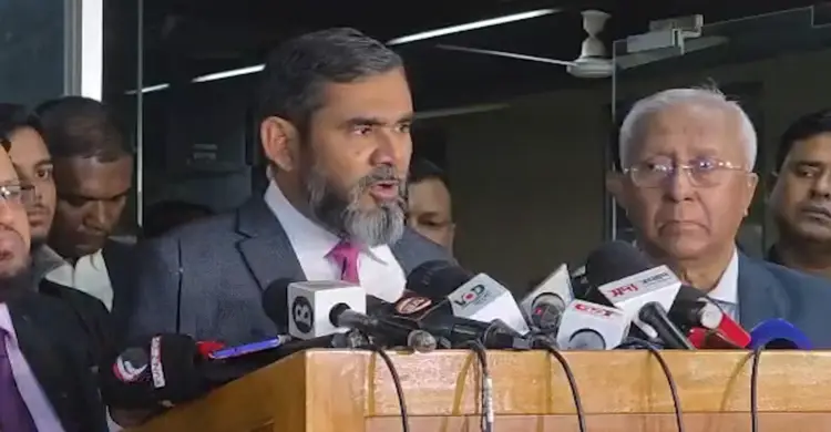 ব্যত্যয় হলেই লাইভ ভ্যারিফিকেশন কমপলসারি হবে: ইসি