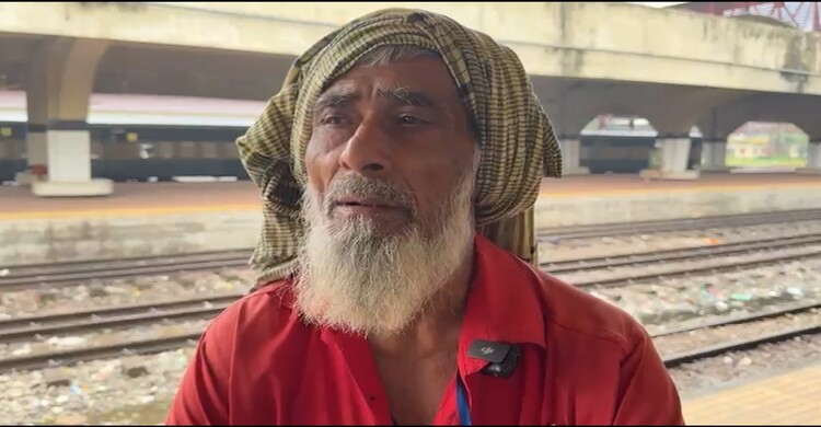 বাড়তি আয়ের খোঁজে ঈদেও ঘরে ফেরা হয় না যাদের