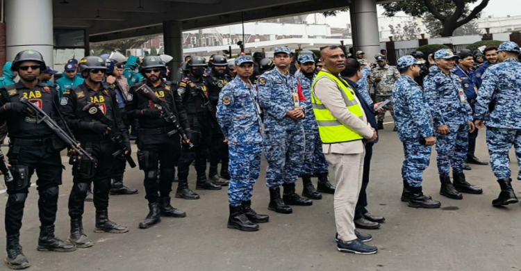তারেক রহমানের প্রত্যাবর্তন ঘিরে বিমানবন্দরে কড়া নিরাপত্তা