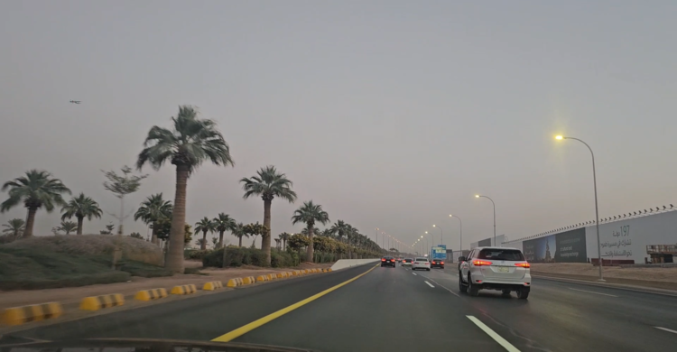 সৌদি আরবের রিয়াদের আকাশচুম্বী ভবনগুলো পর্যটনের নতুন আকর্ষণ