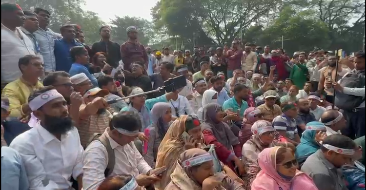 শিক্ষকদের দাবির সঙ্গে সংহতি প্রকাশ করলেন বিএনপি নেতা সেলিম ভূঁইয়া