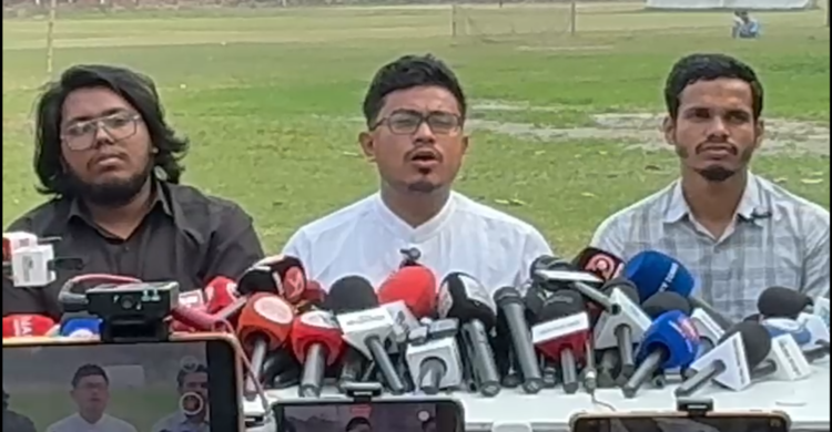 শারীরিক শিক্ষা কেন্দ্র সংস্কার কাজ পরিদর্শন শেষে যা বললেন ডাকসু ভিপি