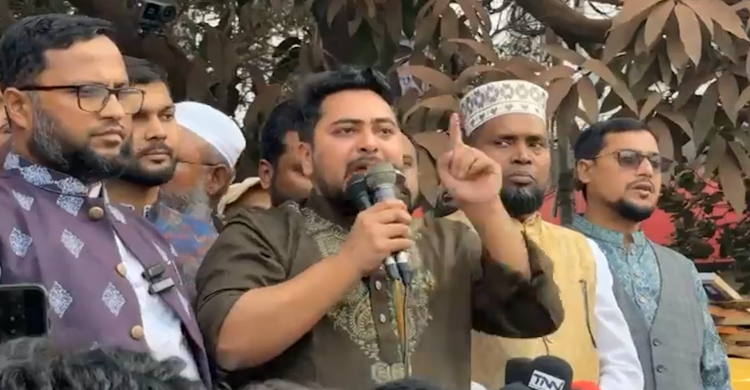 ভোটকেন্দ্র দখল-সিল মারার পাঁয়তারা থাকলে আগেই ভুলে যান: নাহিদ ইসলাম