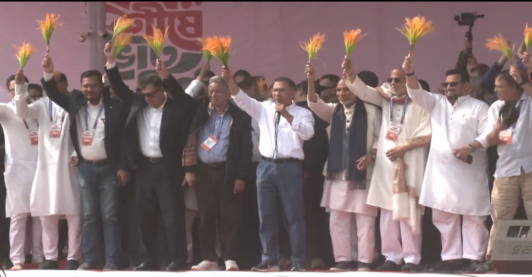 চট্টগ্রাম-কক্সবাজারের ধানের শীষের প্রার্থীদের পরিচয় করিয়ে দিলেন তারেক রহমান