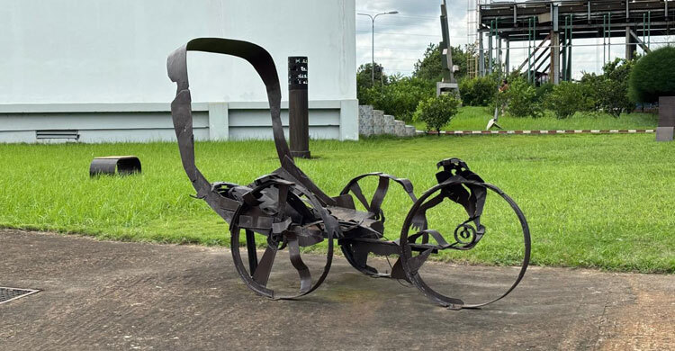 ভাস্কর্য পার্কে ভাস্কর হামিদুজ্জামানকে স্মরণ