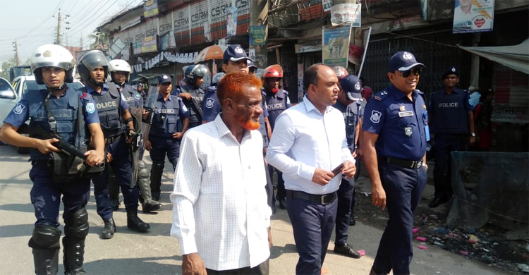 অবরোধ ডেকে মাঠে নেই বিএনপি-জামায়াত, সতর্ক পুলিশ