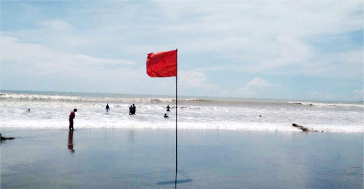 সমুদ্রবন্দরে ৩ নম্বর সতর্ক সংকেত