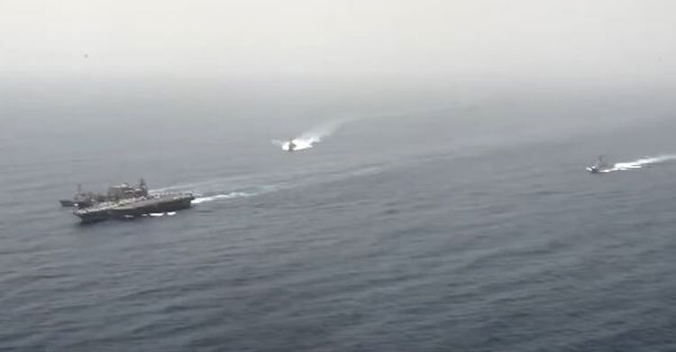 US Navy helicopter, fighter jet crash into South China Sea